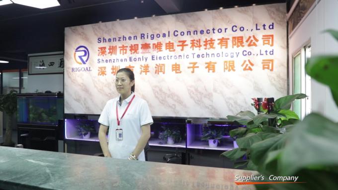 συνδετήρας θηλυκό RJ45 ISO IP66 βαλβίδων σωληνοειδών προστατευτικών καλυμμάτων 250V M12 PU 7